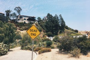 Los Angeles Home Vulnerable to Earthquake Dead End Stree